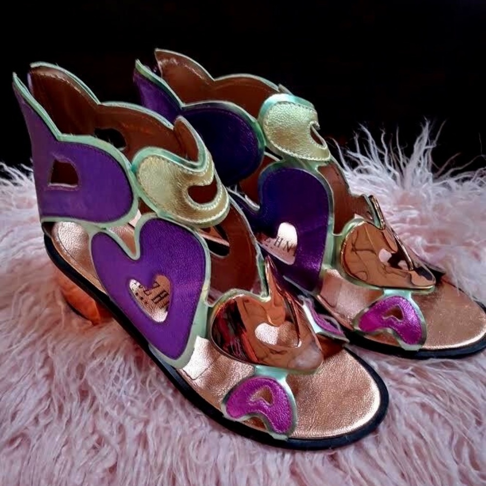 Ivy Kirzhner lovesong sandals size 9
